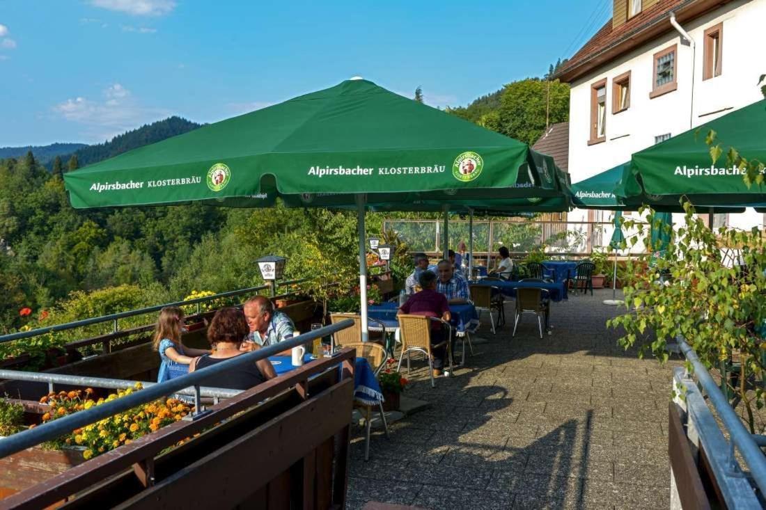 Hotel Landgasthof-Pension Ochsen Forbach Exterior foto